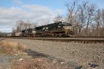 NS 8004 takes train 596 east